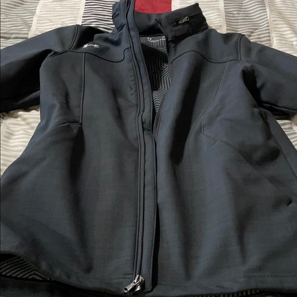 Jacket - Picture 4 of 4